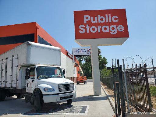 Self-Storage Facility «Public Storage», reviews and photos, 23811 Ventura Blvd, Calabasas, CA 91302, USA