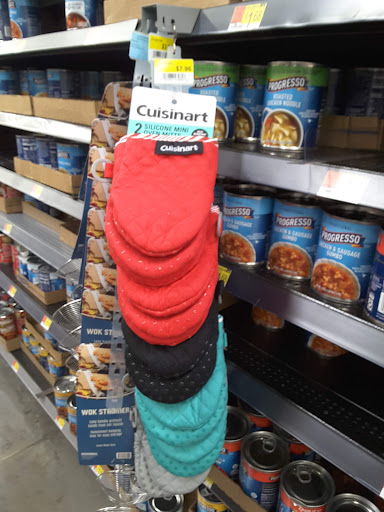 Department Store «Walmart Supercenter», reviews and photos, 1470 S Washington St, North Attleborough, MA 02760, USA