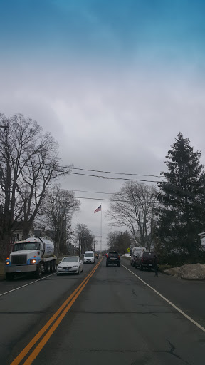 Grocery Store «Newtown General Store», reviews and photos, 43 Main St, Newtown, CT 06470, USA