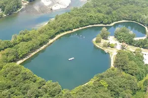 Lago Dei Gabbiani image
