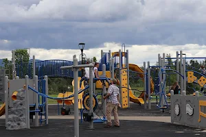 Quartz Park image