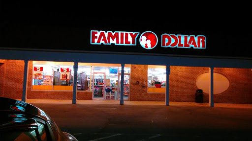 FAMILY DOLLAR, 1665 Middlesex St, Lowell, MA 01851, USA, 