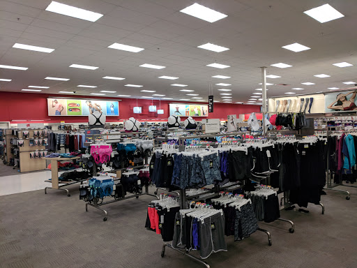 Department Store «Target», reviews and photos, 809 N Azusa Ave, Azusa, CA 91702, USA