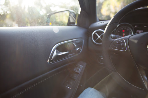 Mercedes Benz Dealer «Mercedes-Benz of Fort Myers», reviews and photos, 15461 S Tamiami Trail, Fort Myers, FL 33908, USA