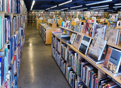 Book Store «Hennessey + Ingalls», reviews and photos, 300 S Santa Fe Ave M, Los Angeles, CA 90013, USA