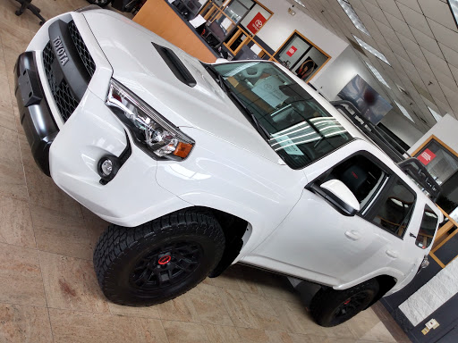 Toyota Dealer «Stephen Toyota», reviews and photos, 1069 Farmington Ave, Bristol, CT 06010, USA