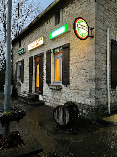 Café Du Pont