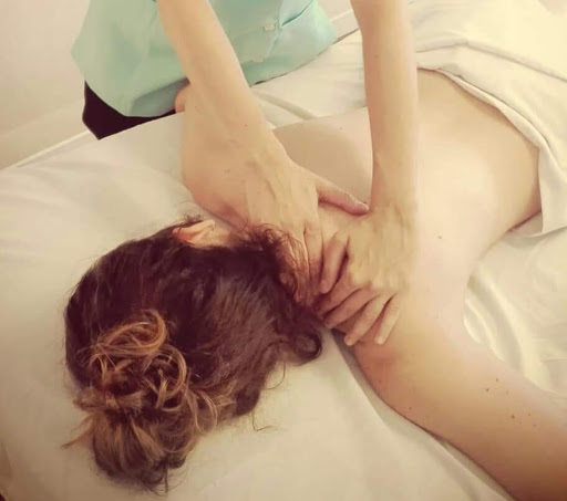 Centro de Osteopatía y bienestar integral. Esther Máñez en Xirivella, Valencia
