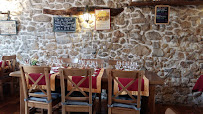 Atmosphère du Restaurant français La Brocherie à Aix-en-Provence - n°12
