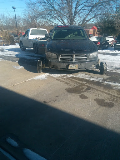 Auto Repair Shop «Meineke Car Care Center», reviews and photos, 2401 Westown Pkwy, West Des Moines, IA 50266, USA