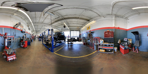 Truck Accessories Store «4 Wheel Parts - Nashville, TN», reviews and photos, 4095 Nolensville Pike b, Nashville, TN 37211, USA