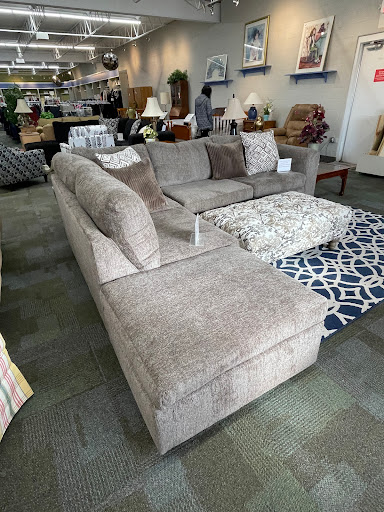 Thrift Store «New 2 You Shoppe», reviews and photos