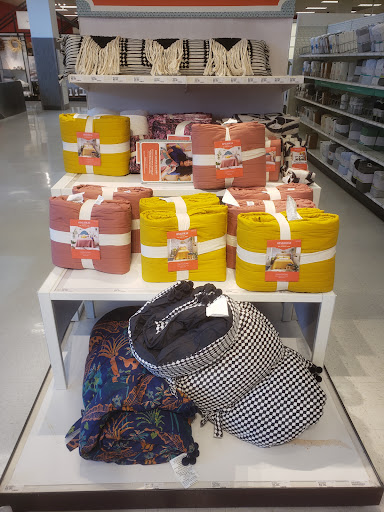 Department Store «Target», reviews and photos, 1341 Boylston St, Boston, MA 02215, USA