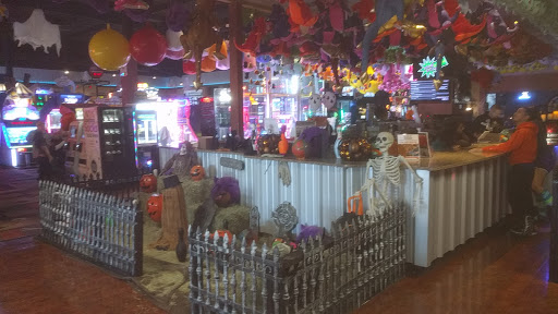 Bowling Alley «University Bowl», reviews and photos, 12332 Interstate 10 Frontage Rd #10, San Antonio, TX 78230, USA
