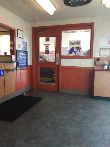 Oil Change Service «Jiffy Lube», reviews and photos, 400 N Delsea Dr, Vineland, NJ 08360, USA
