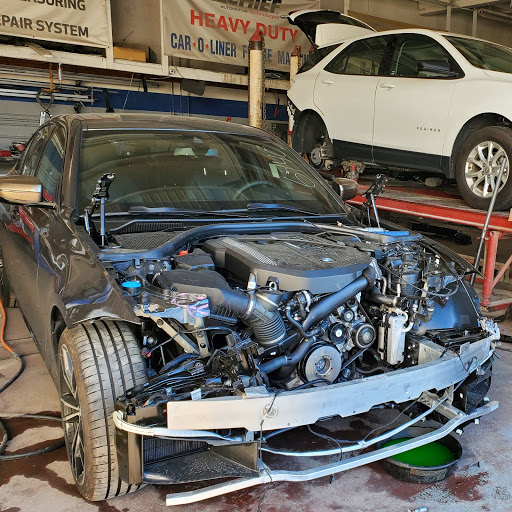 Auto Body Shop «GARYS AUTO COLLISION CENTER», reviews and photos, 24247 Railroad Ave, Newhall, CA 91321, USA