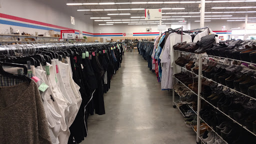 Thrift Store «Salvation Army», reviews and photos, 7900 Tylersville Square Dr, West Chester Township, OH 45069, USA