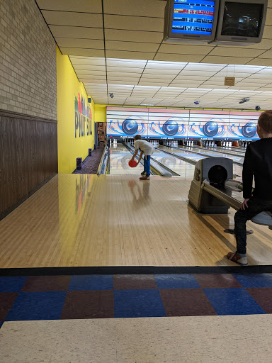 Bowling Alley «P-Nut Bowl», reviews and photos, 2701 P-Nut Ln, Bloomsburg, PA 17815, USA