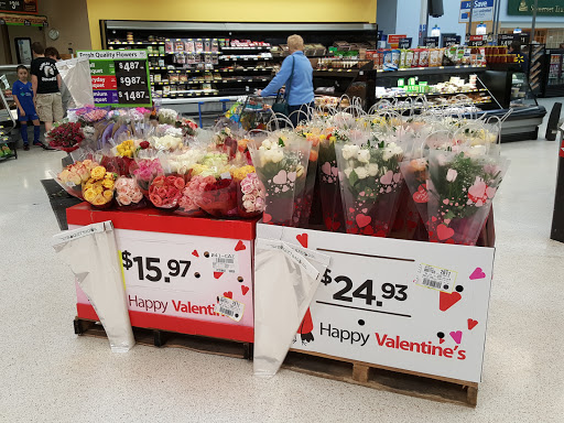 Department Store «Walmart Supercenter», reviews and photos, 2100 Summit Ridge Plaza, Mt Pleasant, PA 15666, USA