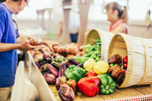 Grocery Store «Curb Market», reviews and photos, 221 N Church St, Hendersonville, NC 28792, USA