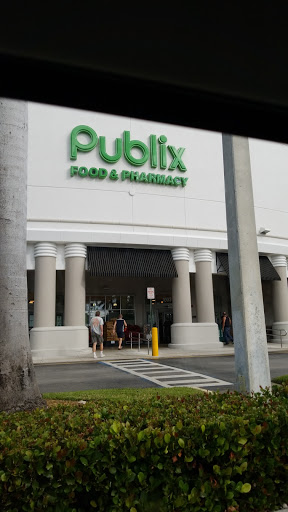 Supermarket «Publix Super Market at Northridge Shopping Center», reviews and photos, 1003 E Commercial Blvd, Oakland Park, FL 33334, USA