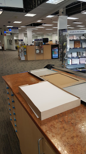 Print Shop «FedEx Office Print & Ship Center», reviews and photos, 704 W 66th St, Richfield, MN 55423, USA
