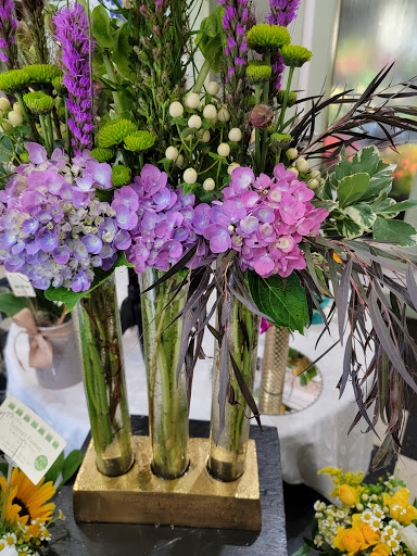 Florist «Ye Olde Yardley Florist», reviews and photos, 175 S Main St, Yardley, PA 19067, USA