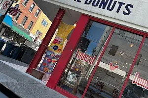 Federal Donuts & Chicken Center City image
