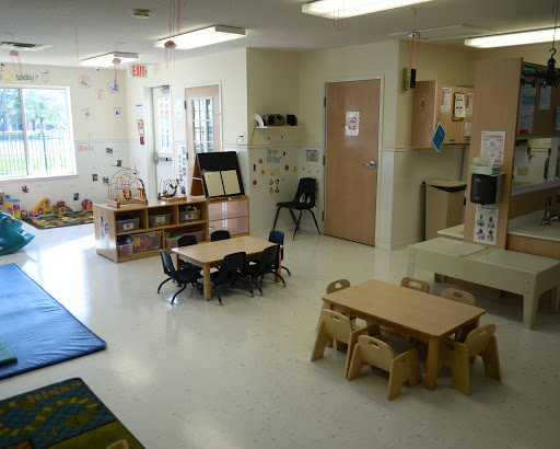 Day Care Center «La Petite Academy of Oswego, IL», reviews and photos, 1260 Douglas Rd, Oswego, IL 60543, USA