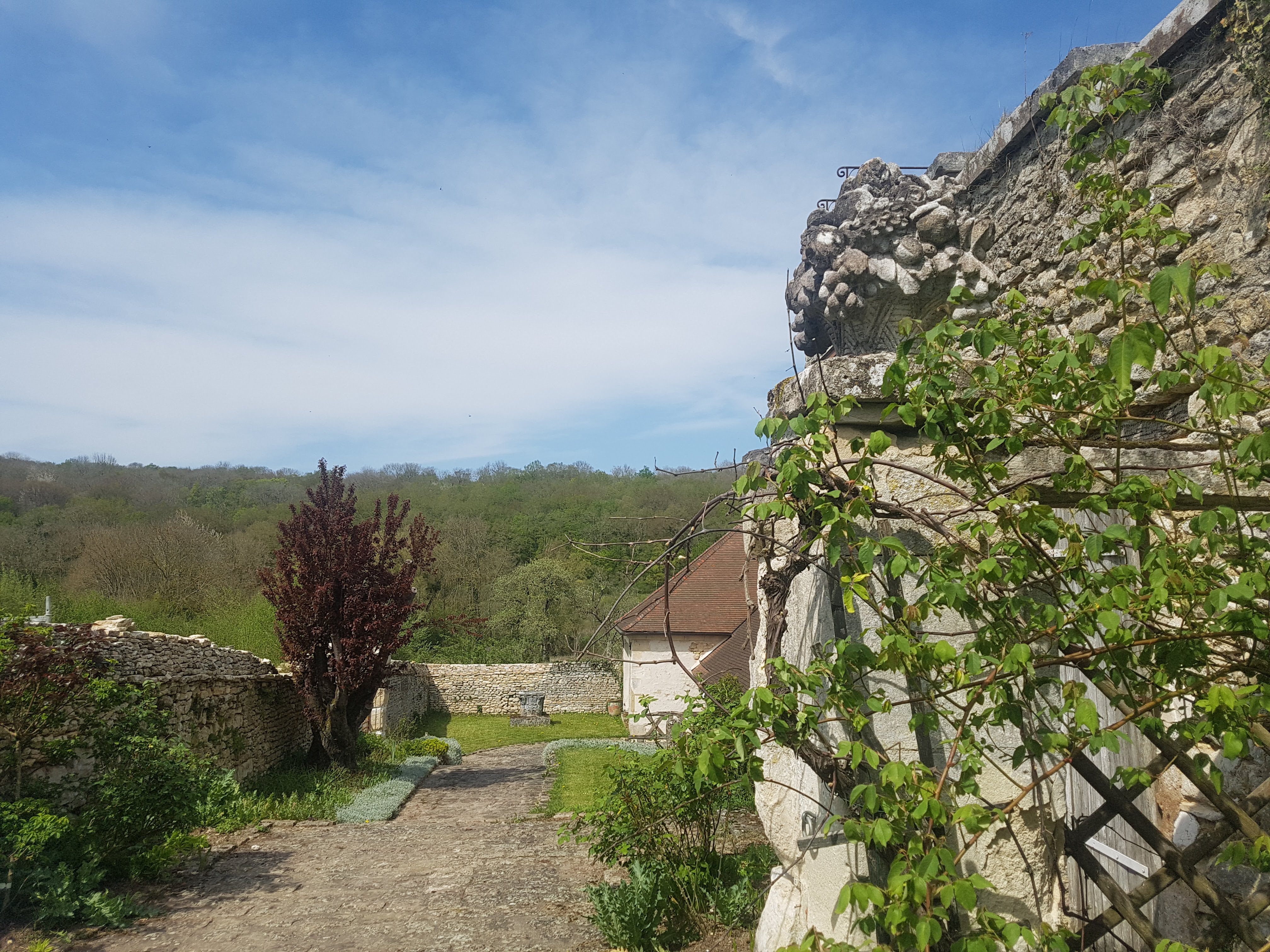 Photo n° 13 de l'avis de Isabelle.e fait le 21/04/2019 à 18:53