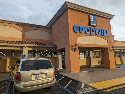 Thrift Store «Goodwill», reviews and photos, 4126 Manzanita Ave, Carmichael, CA 95608, USA