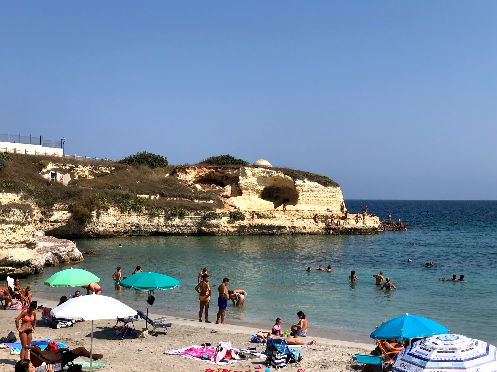 Photo de Spiaggia della Punticeddha avec un niveau de propreté de partiellement propre