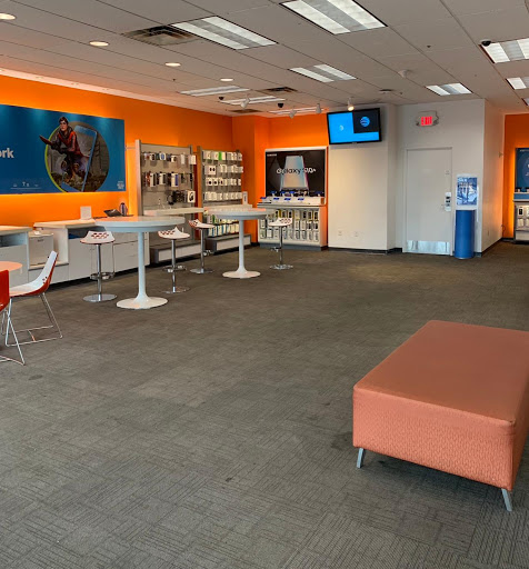 Cell Phone Store «AT&T», reviews and photos, 1001 S Interstate 35 East Service Rd #614d, DeSoto, TX 75115, USA