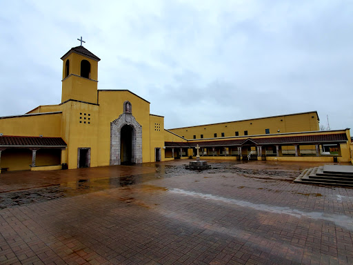 Santa Clara of Assisi Catholic Church