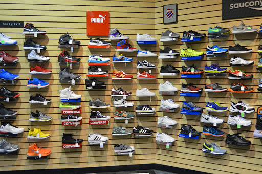 Shoe Store «Reyers Shoe Store», reviews and photos, 40 S Water Ave, Sharon, PA 16146, USA