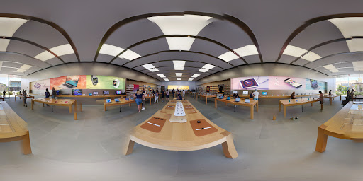 Computer Store «Apple Nanuet», reviews and photos, 8115 Fashion Dr, Nanuet, NY 10954, USA