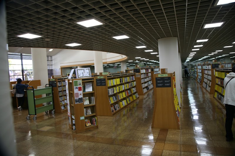 三田市立図書館