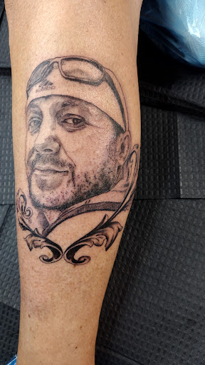 Explore easy flower tattoo ideas, creative tattoo ideas in Fort Morgan, available at InkD Out Tattoo & Piercing