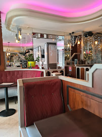 Atmosphère du Restaurant Le Petit Cluny à Paris - n°10