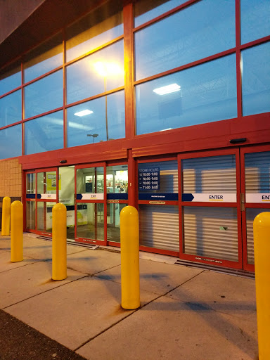 Electronics Store «Best Buy», reviews and photos, 2650 E Beltline Ave SE, Grand Rapids, MI 49546, USA