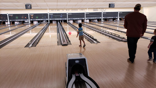 Bowling Alley «New Smyrna Lanes», reviews and photos, 185 N Causeway, New Smyrna Beach, FL 32169, USA