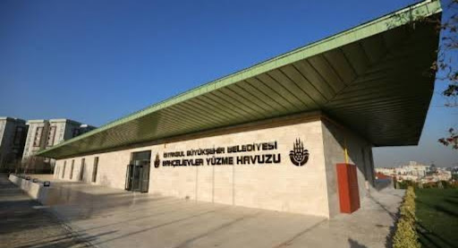 İstanbul Büyükşehir Belediyesi Bahçelievler Yüzme Havuzu