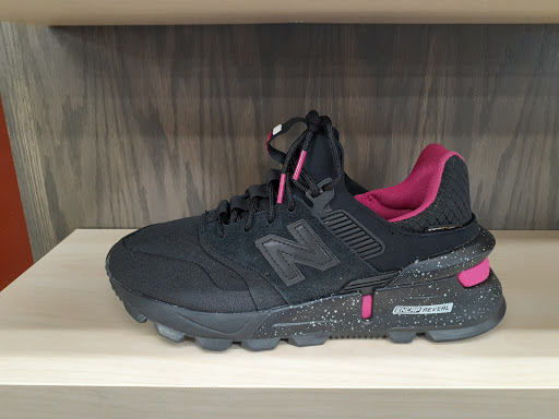 Shopping Mall «Westside Shopping Center», reviews and photos, 2413 Frederick Ave, Baltimore, MD 21223, USA