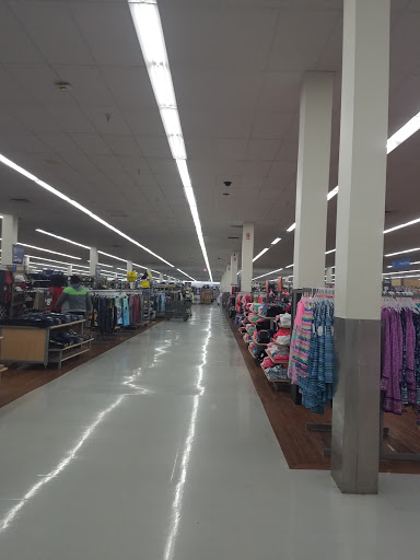 Department Store «Walmart Supercenter», reviews and photos, 1825 Rockbridge Rd SW, Stone Mountain, GA 30087, USA