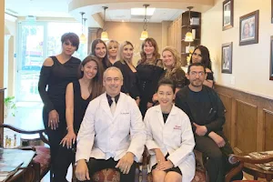 Dentistry At Its Finest / Dental care: Costa Mesa image
