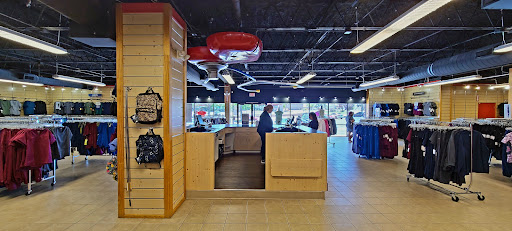 Uniform Store «Scrubs & Beyond», reviews and photos, 1113 S Abilene St #107, Aurora, CO 80012, USA