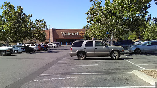 Discount Store «Walmart», reviews and photos, 15960 Dam Rd, Clearlake, CA 95422, USA