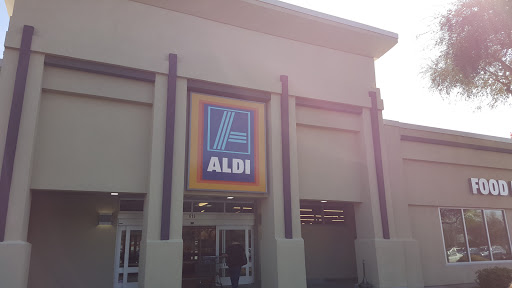 Supermarket «ALDI», reviews and photos, 613 Johnnie Dodds Blvd, Mt Pleasant, SC 29464, USA