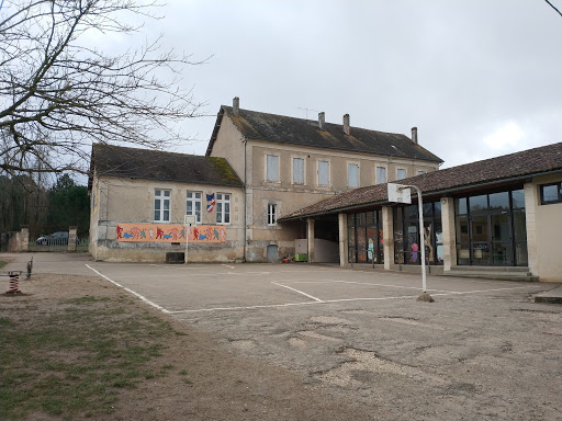 École primaire à Sourzac, Dordogne