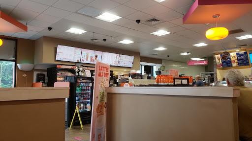 Dessert Restaurant «Dunkin Donuts Baskin Robbins», reviews and photos, 2888 W US Hwy 90 #101, Lake City, FL 32055, USA